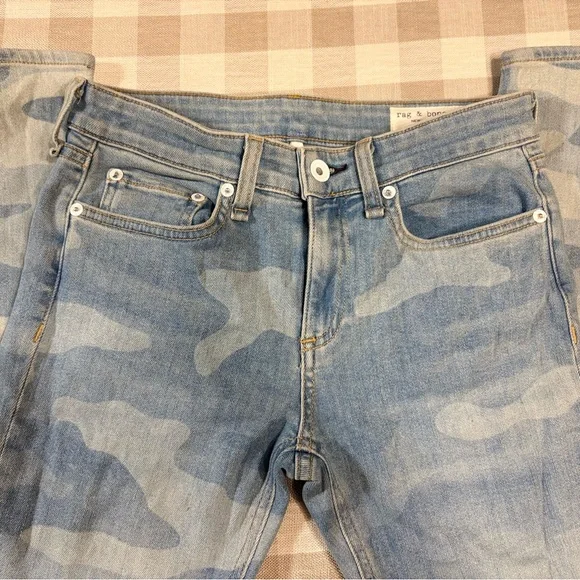 Rag & Bone Women's Light Blue Camo Skinny Jeans - Picture 3 of 12